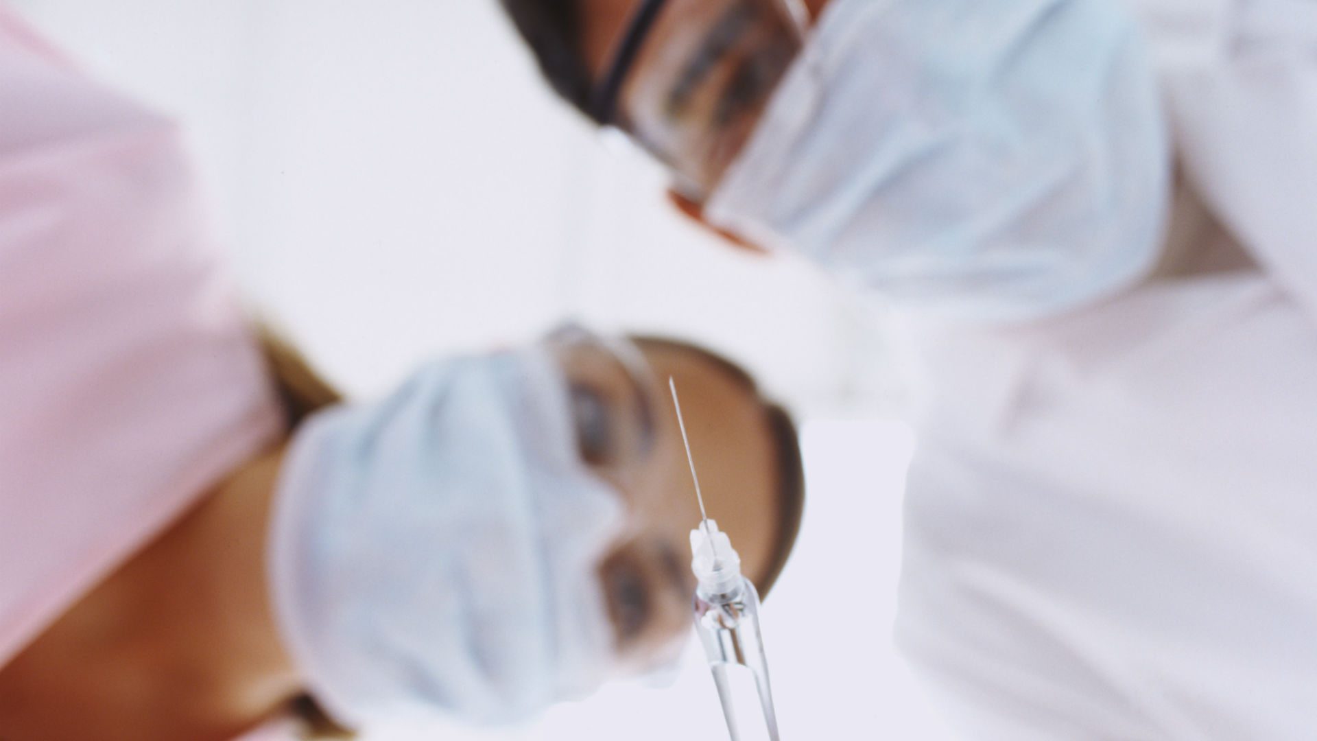 Le dentiste emprisonn pour avoir inject du sperme dans la bouche des ses patientes