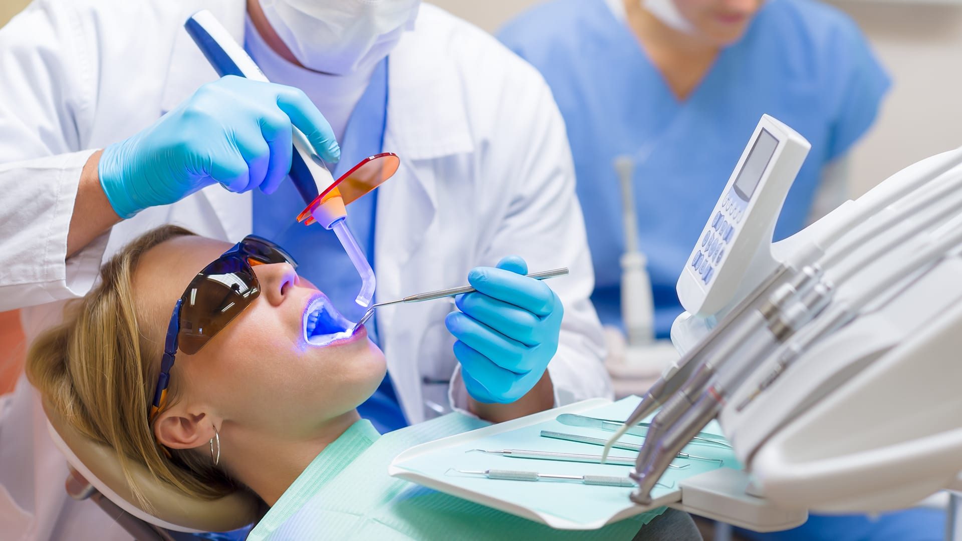 revue-de-presse-dentaire-fait-divers